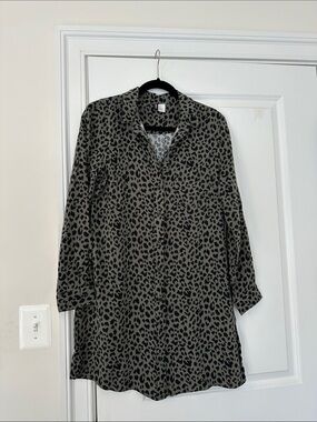 H&M Olive and Black Leopard Print Button-Front Tunic